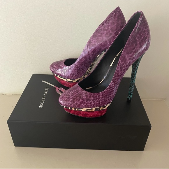 NIB Bryan Atwood Heels - Picture 5 of 6